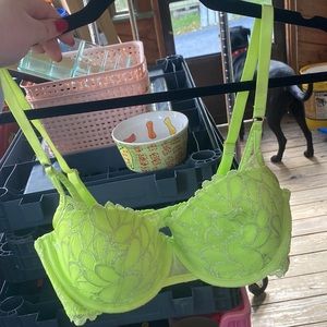 Savage x fenty bra size 36D